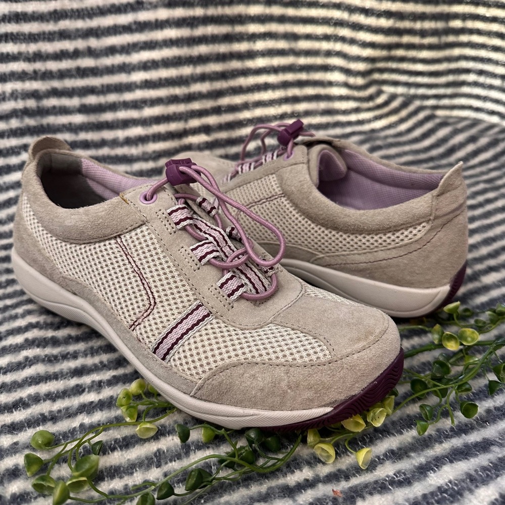 Dansko Helen Womens Gray Purple Suede Lace up Sneaker Shoes sz 37 /‎ 6.5-7